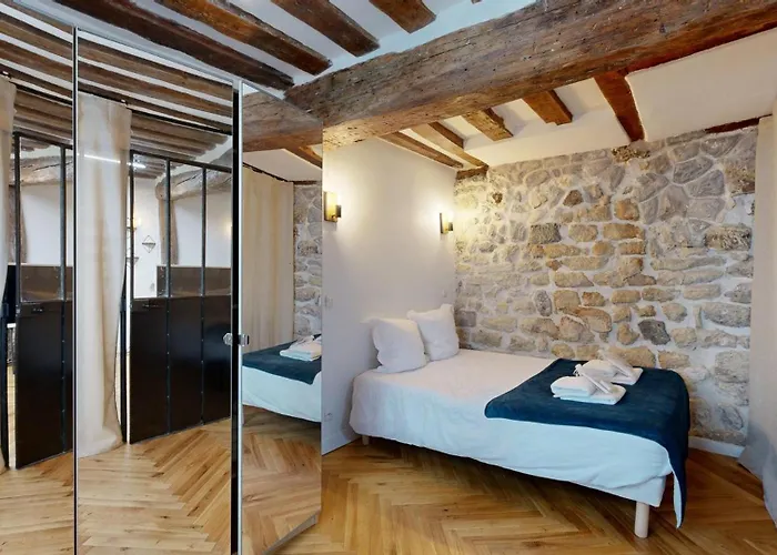 323 Louis - Superbe à Appartement Paris