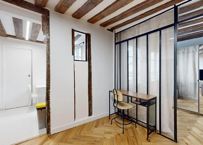 323 Louis - Superbe à * Paris